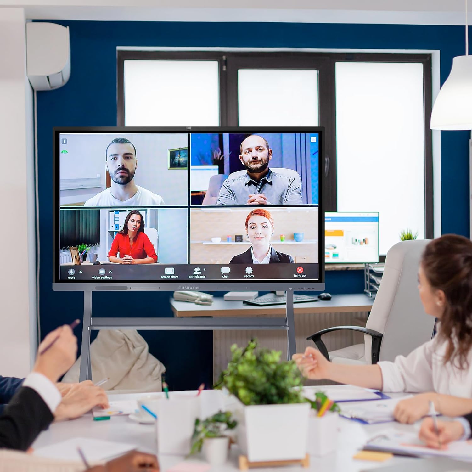 EV7S 65" 4K UHD Interactive Smart Whiteboard - Image 2